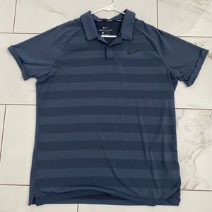 Nike Golf size large